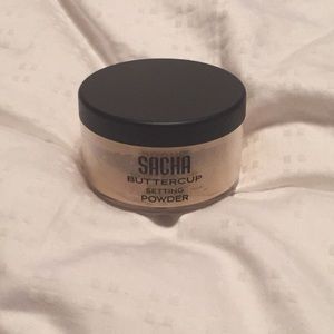 Sacha Buttercup Setting Powder